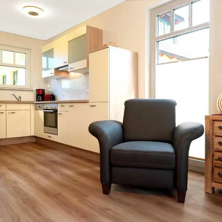 Casa vacanze Doppelhaeuser Zum Reetmoor Haus Theresa Insel Poel