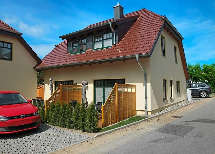 Doppelhaeuser Zum Reetmoor Haus Theresa * Poel